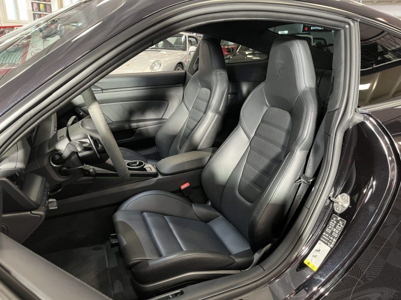 PORSCHE 911 Type 992 CARRERA GTS - 2023