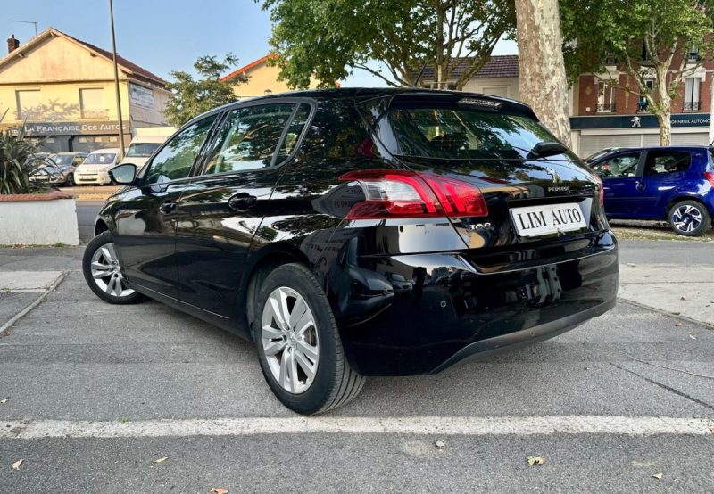 PEUGEOT 308 2020