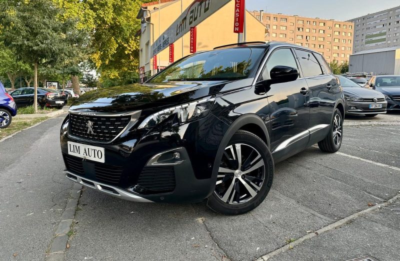 PEUGEOT 5008 2020