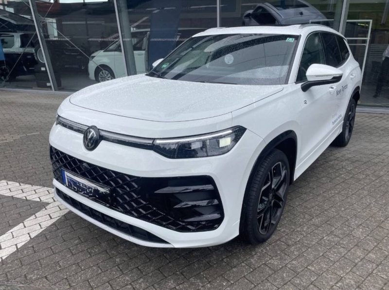 Volkswagen Tayron 2.0 TDI DSG 4Motion R-Line 2025