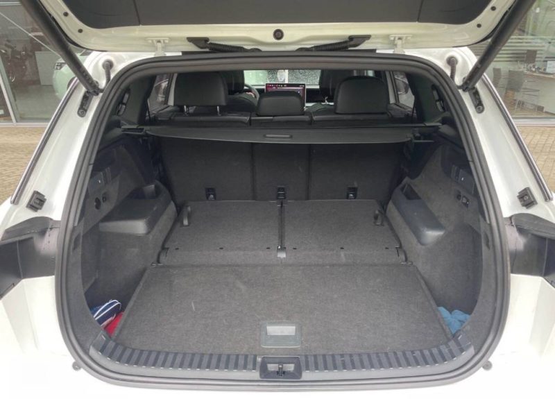 Volkswagen Tayron 2.0 TDI DSG 4Motion R-Line 2025