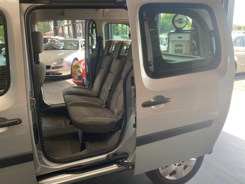 RENAULT KANGOO 1.5 DCI 70ch 🚐 Distri OK 🔧 / Barres de toit 🛞 / Garantie 6 mois ✅