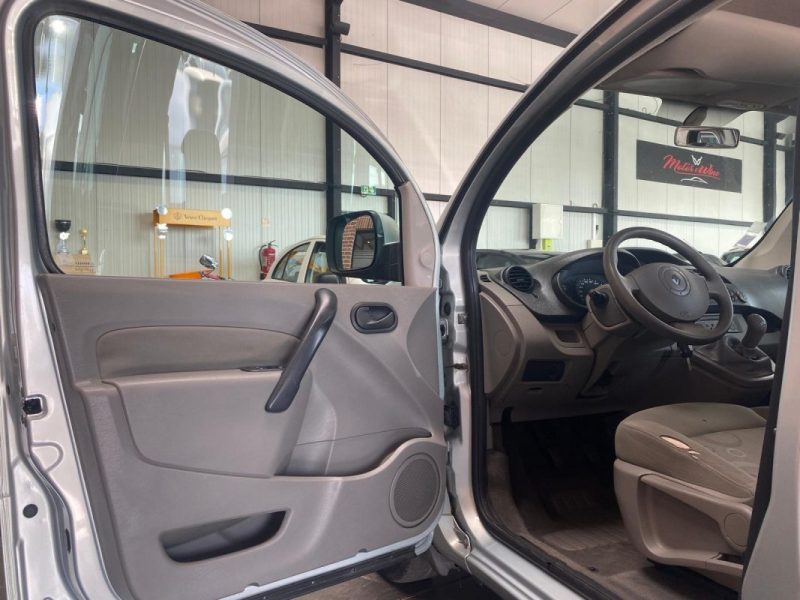 RENAULT KANGOO 1.5 DCI 70ch 🚐 Distri OK 🔧 / Barres de toit 🛞 / Garantie 6 mois ✅