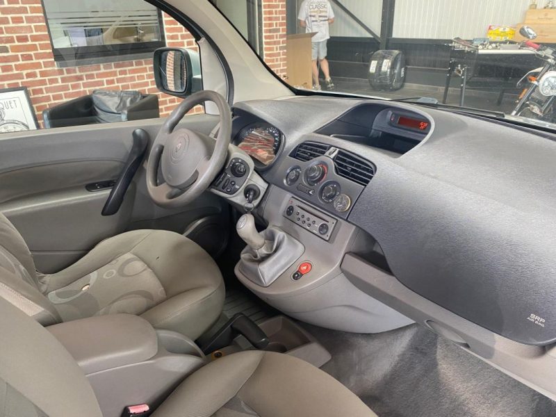 RENAULT KANGOO 1.5 DCI 70ch 🚐 Distri OK 🔧 / Barres de toit 🛞 / Garantie 6 mois ✅