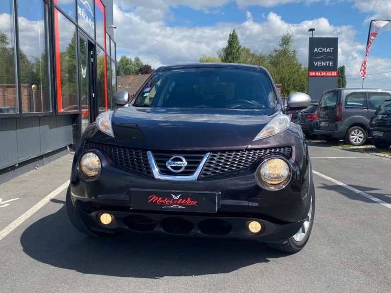 NISSAN JUKE 2012