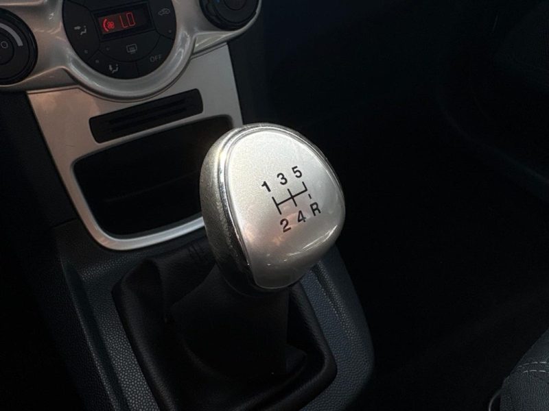 FORD FIESTA VI  2011