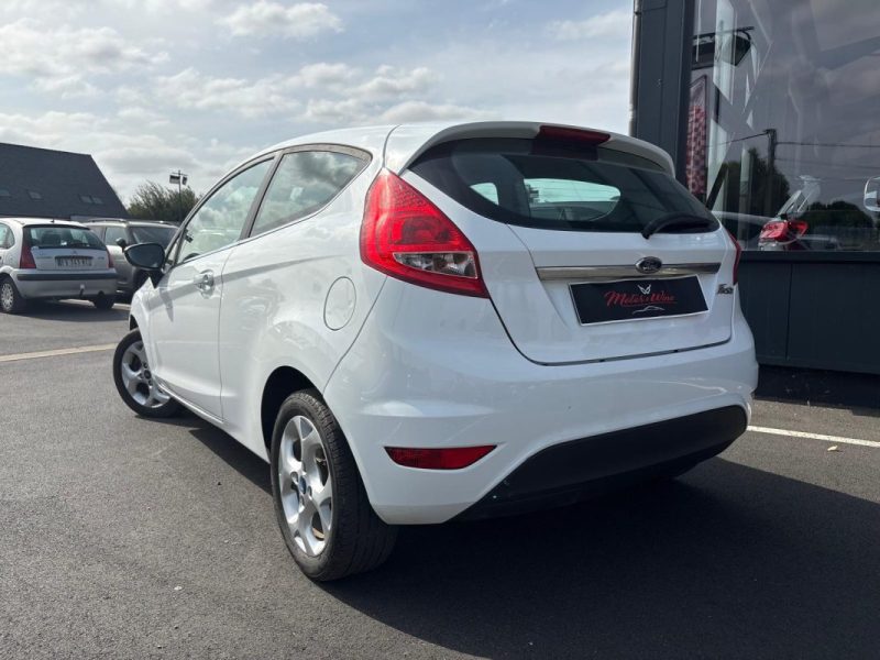 FORD FIESTA VI  2011