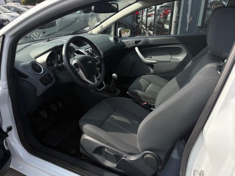 FORD FIESTA VI  2011