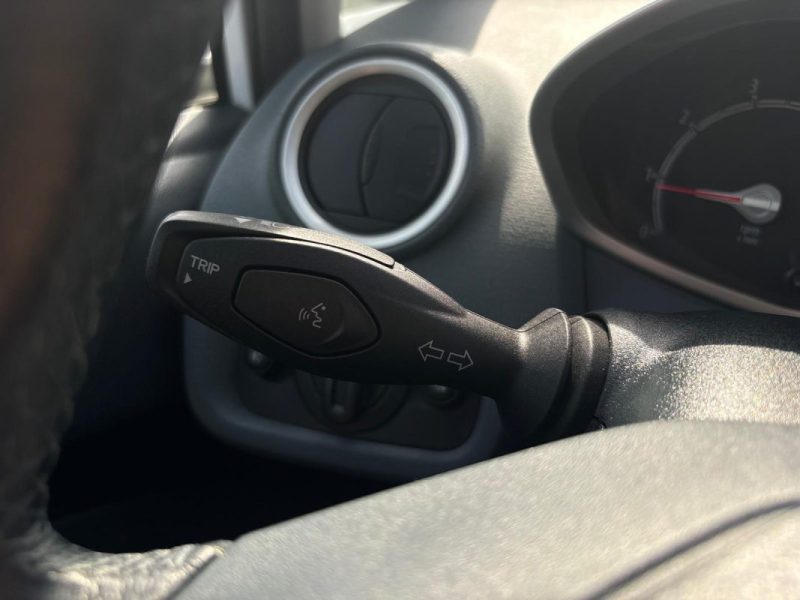 FORD FIESTA VI  2011