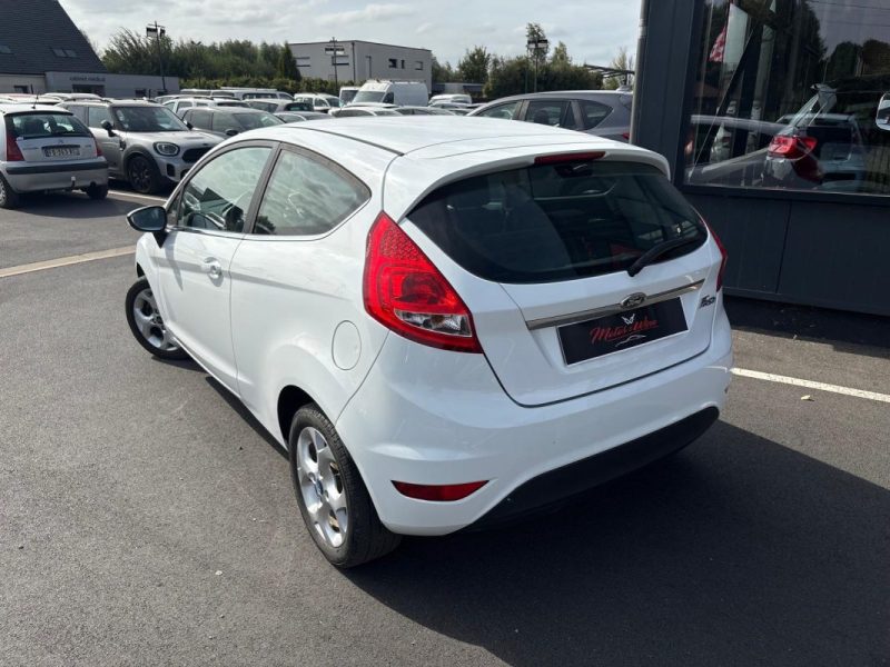 FORD FIESTA VI  2011