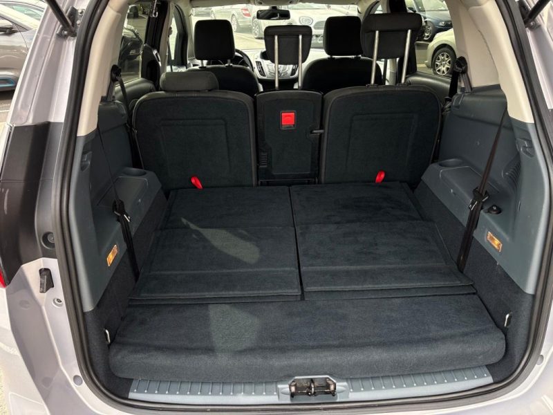 FORD Grand C-MAX 1.6 TDCi 115ch 7 places 🚗 Titanium / Reprise / Garantie 6 mois ✅