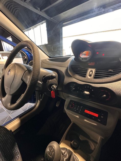 RENAULT TWINGO 1.2 TREND