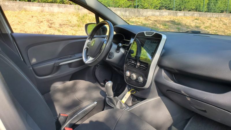 RENAULT CLIO 0.9 TCE 90 ch DYNAMIQUE GPS RADARS CLIM BT