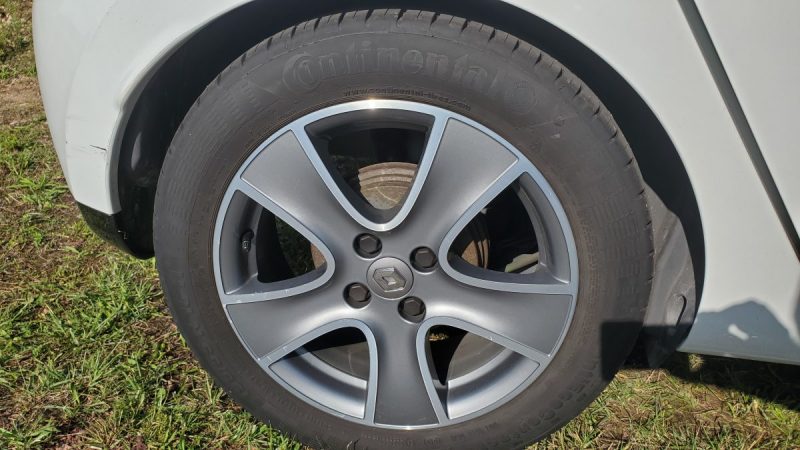 RENAULT CLIO 0.9 TCE 90 ch DYNAMIQUE GPS RADARS CLIM BT