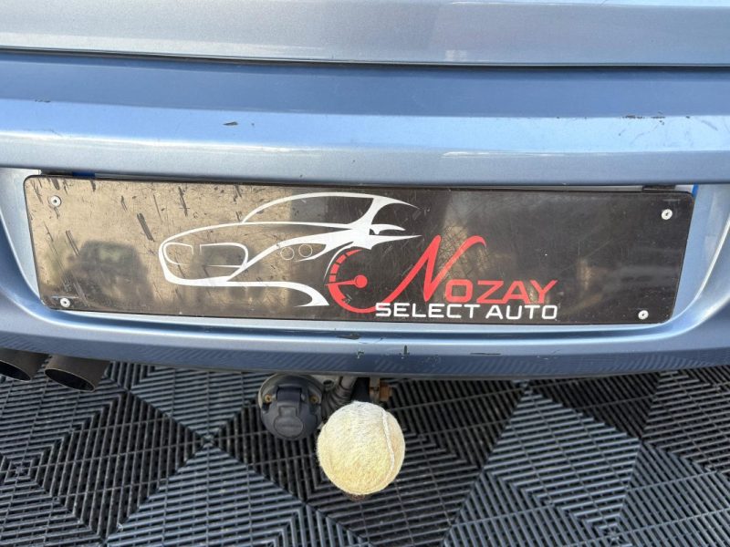 VOLKSWAGEN GOLF 2.0 TDI 140ch FAP Carat GARANTIE 12 MOIS 