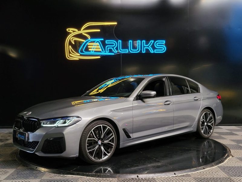BMW SERIE 5 530 I 252cv M SPORT / TOIT OUVRANT / ECLAIRAGE D\'AMBIANCE / SIEGE ELECRIQUE A MEMOIRE
