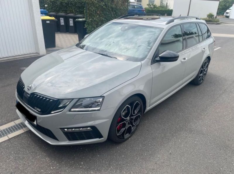 SKODA  OCTAVIA  2019 Combi RS 2.0 TSI 245cv 