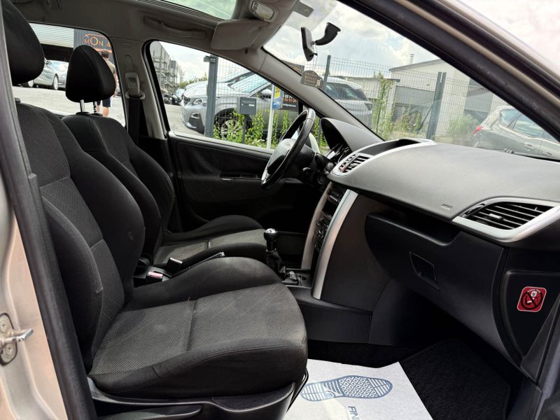 PEUGEOT 207 SW 2008