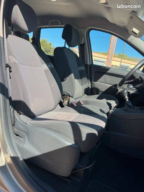 RENAULT MEGANE SCENIC 2012