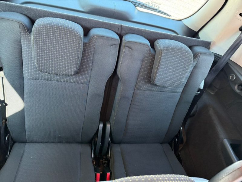 RENAULT GRAND SCENIC 1.9l DCI 130CV FAP DYNAMIC 7 PL