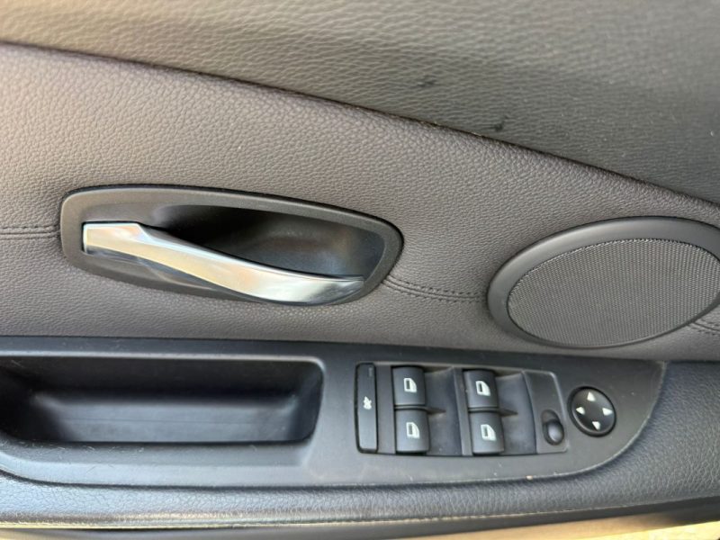 BMW SERIE 5 E61 BREAK 525D 197CV PACK LUXE BVA