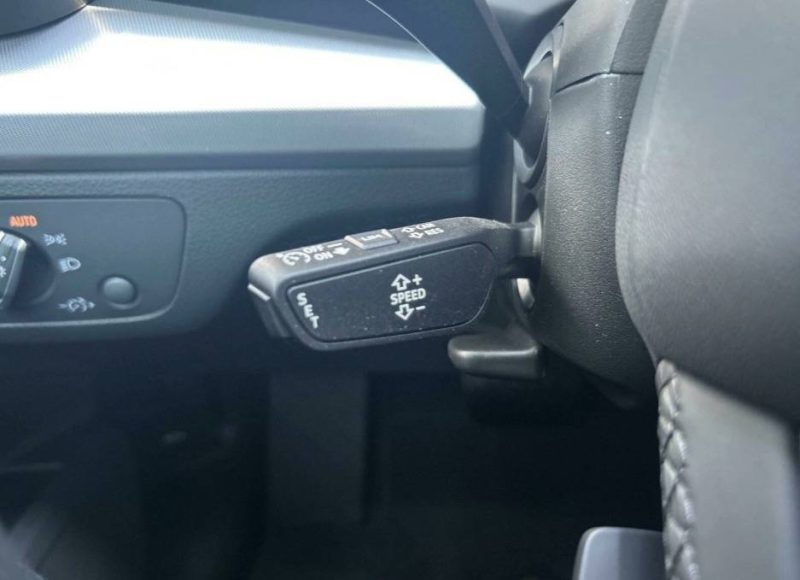 Audi Q5 40 TDI Mildhybrid Quattro S-Line 2024