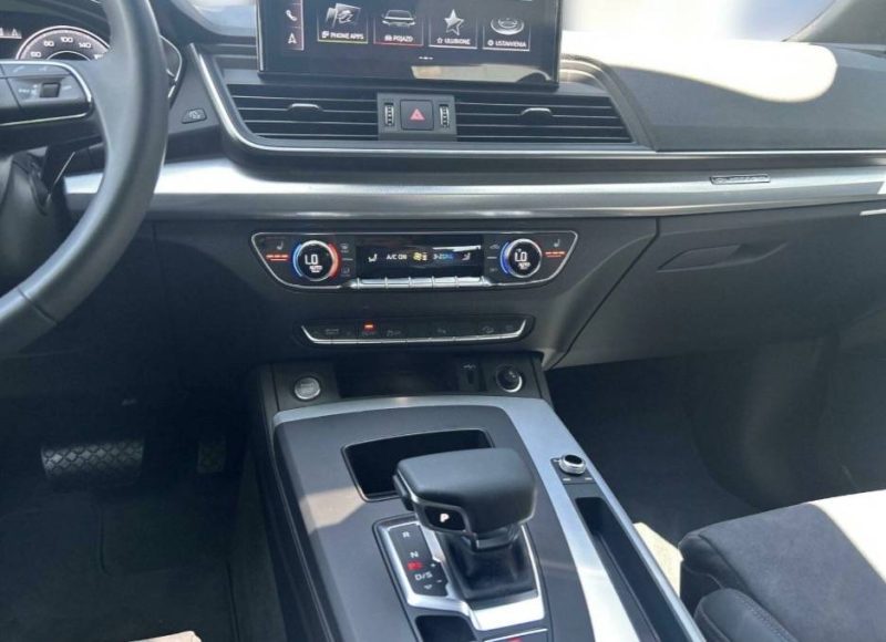 Audi Q5 40 TDI Mildhybrid Quattro S-Line 2024