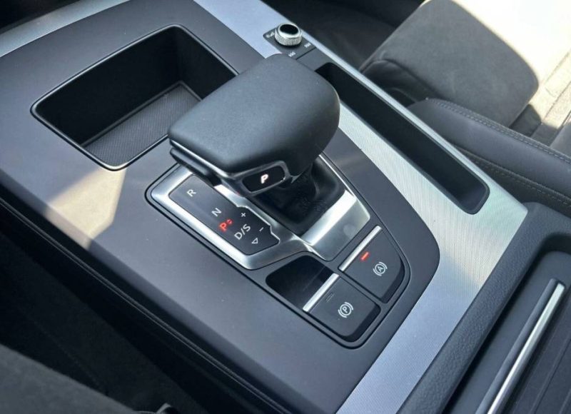 Audi Q5 40 TDI Mildhybrid Quattro S-Line 2024