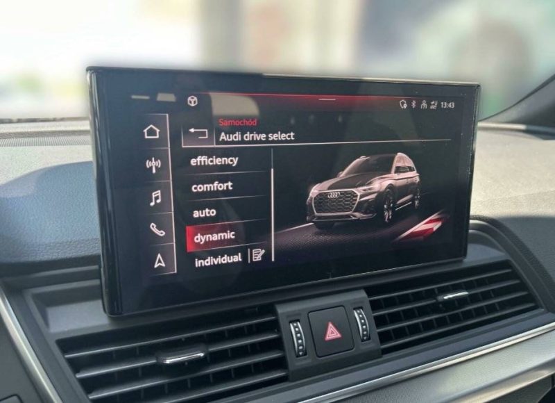 Audi Q5 40 TDI Mildhybrid Quattro S-Line 2024