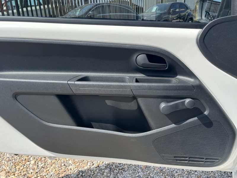 VOLKSWAGEN 1.0 60ch BlueMotion Take up!