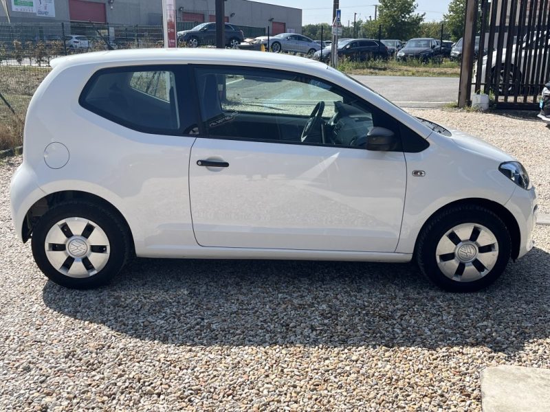 VOLKSWAGEN 1.0 60ch BlueMotion Take up!