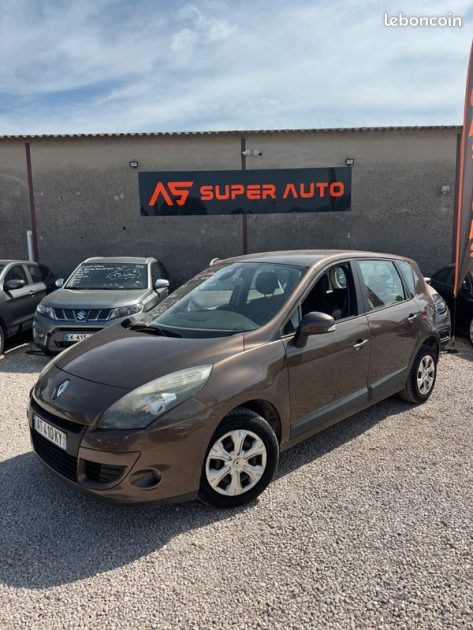 RENAULT MEGANE SCENIC 2010