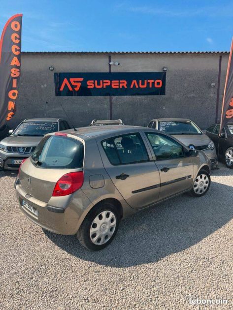 RENAULT CLIO 2008