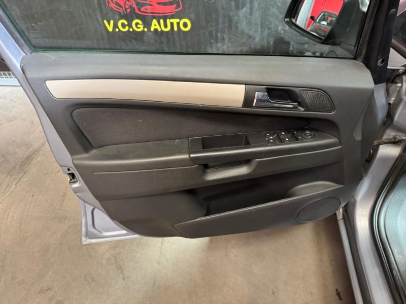 OPEL ZAFIRA 1.9 CDTI 100 ENJOY 