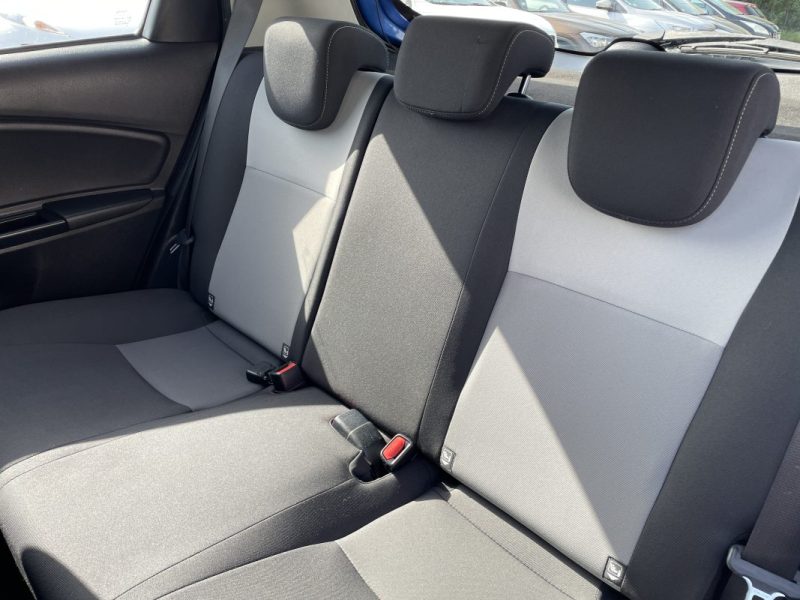 TOYOTA YARIS HYBRID 2019