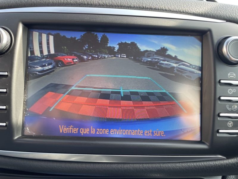 TOYOTA YARIS HYBRID 2019