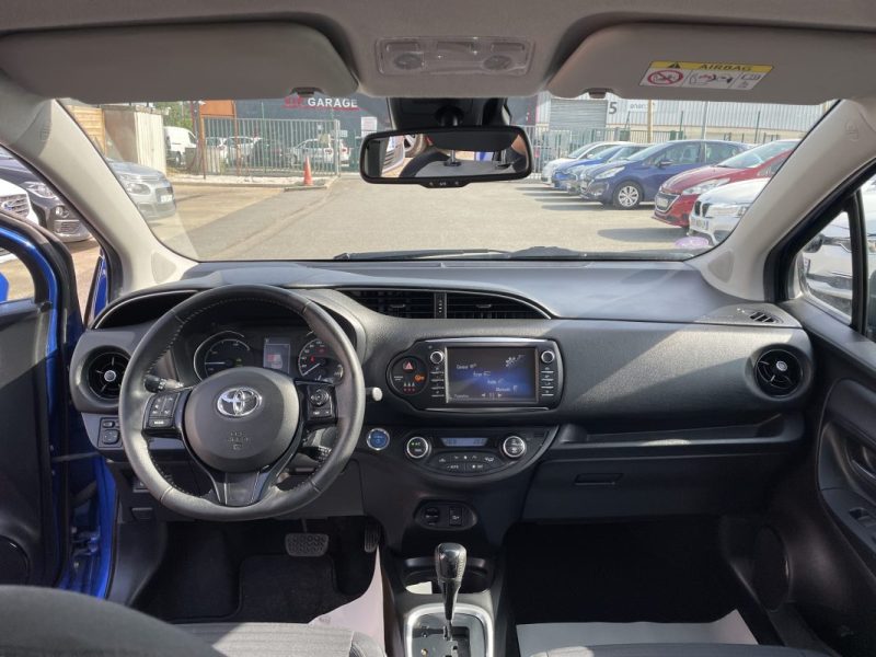 TOYOTA YARIS HYBRID 2019