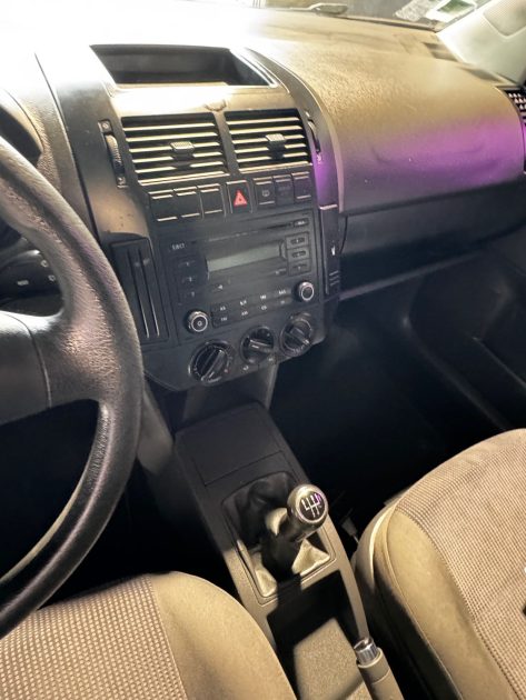 VOLKSWAGEN POLO 2007