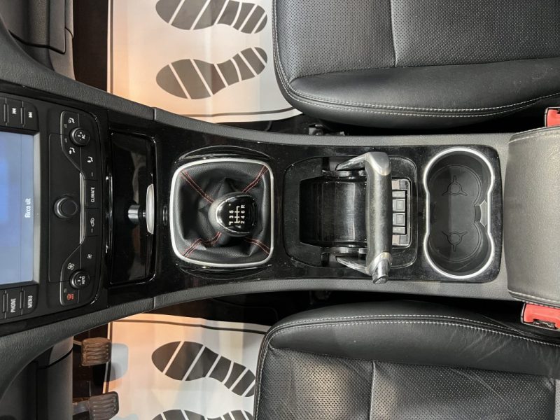 FORD S-MAX 2.2 TDCi 200CH TITANIUM