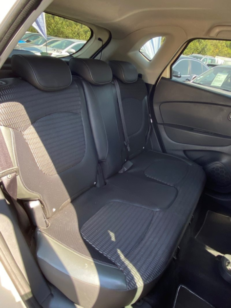 RENAULT CAPTUR 1.5 dCi 90ch Stop&Start energy Hypnotic eco² Euro6 2015