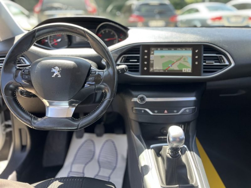 PEUGEOT 308 1.6 BlueHDi 120ch Allure