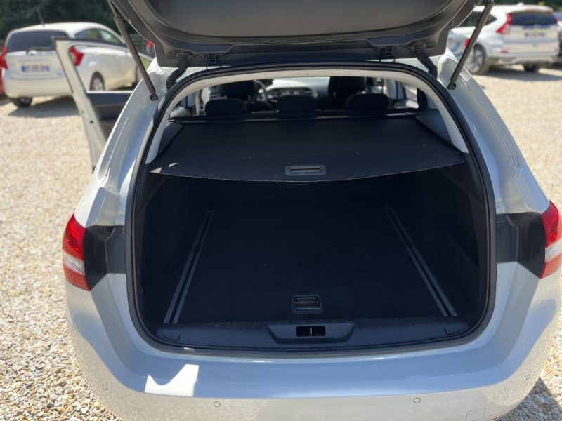 PEUGEOT 308 1.6 BlueHDi 120ch Allure