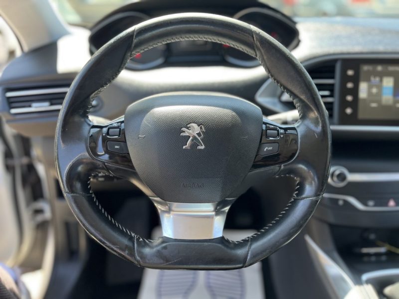 PEUGEOT 308 1.6 BlueHDi 120ch Allure