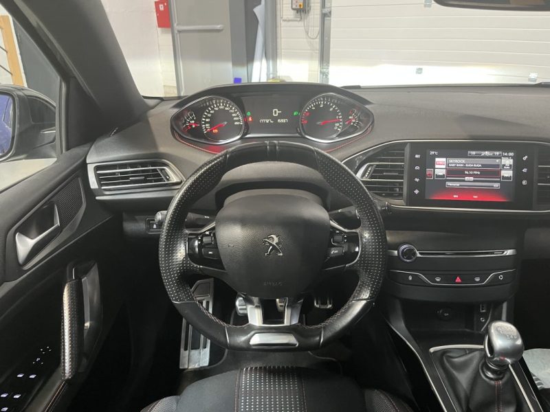 PEUGEOT 308 2016