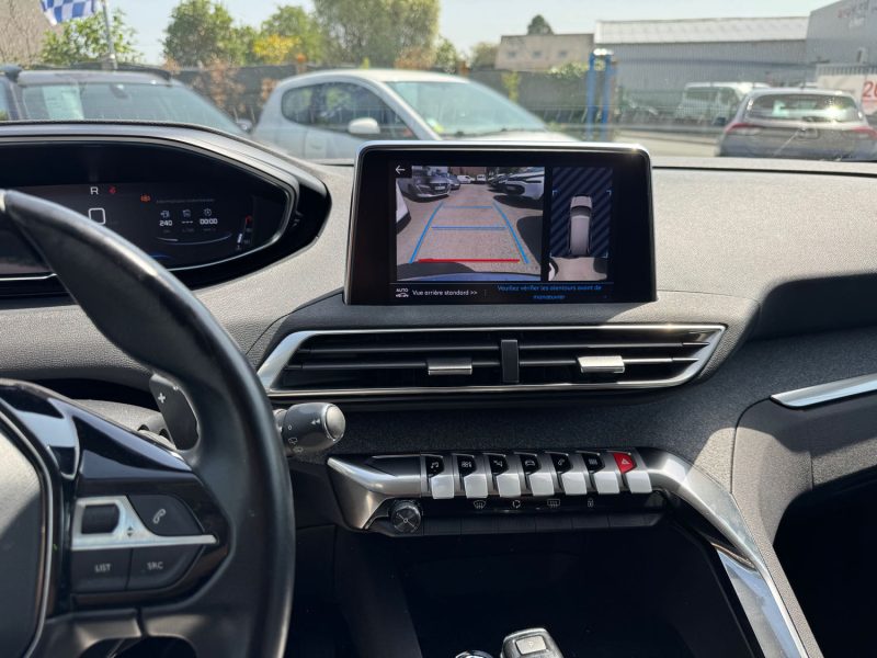 PEUGEOT 5008 1.5 HDi 130ch ALLURE EAT8 TVA