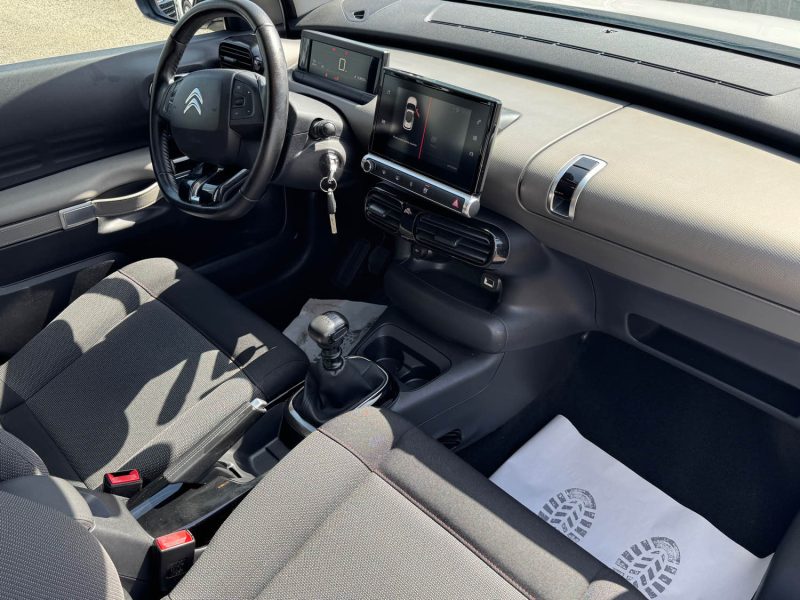 CITROEN C4 CACTUS HDi 100ch Shine
