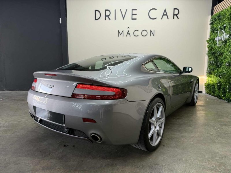 ASTON MARTIN V8 VANTAGE 2008