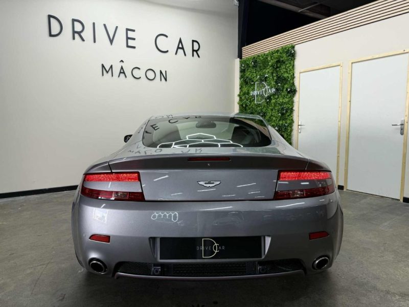 ASTON MARTIN V8 VANTAGE 2008