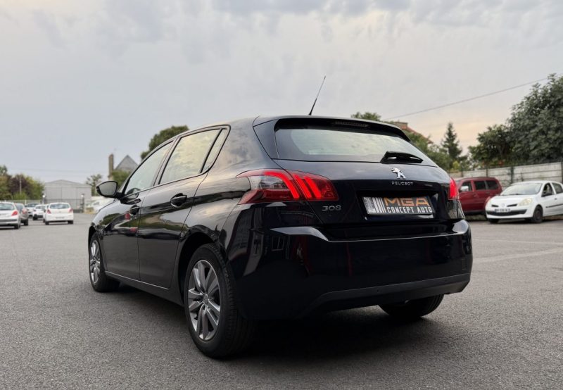 1.5 BlueHDi 130ch S&S Active 2018