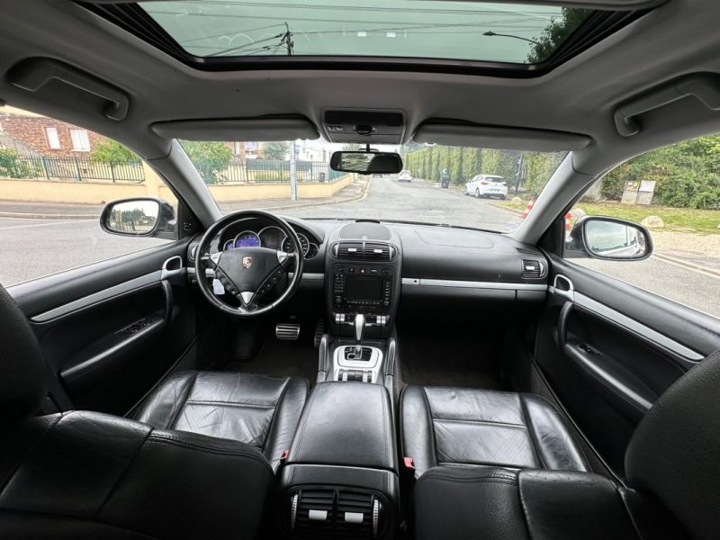 PORSCHE CAYENNE 2006